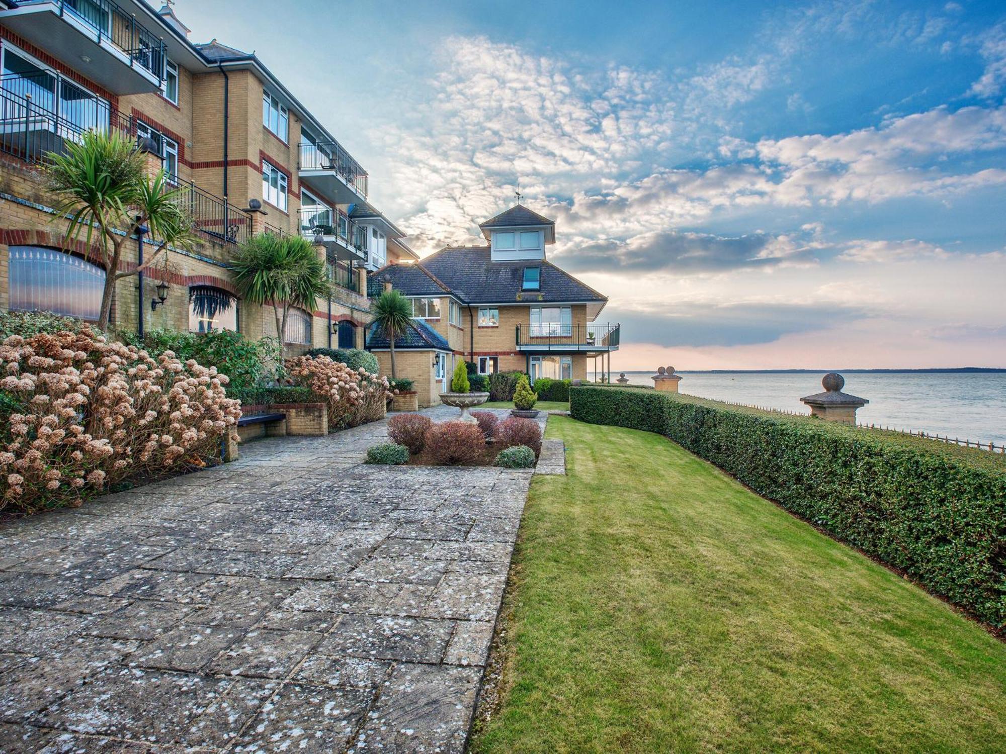 Solent View Apartment カウズ エクステリア 写真